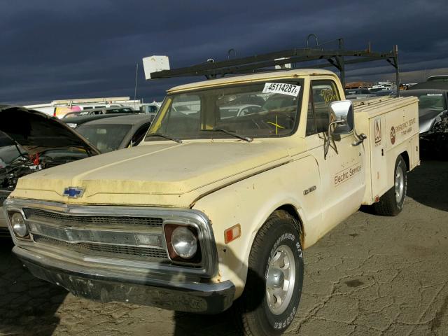 CE239Z872652 - 1969 CHEVROLET PICKUP YELLOW photo 2