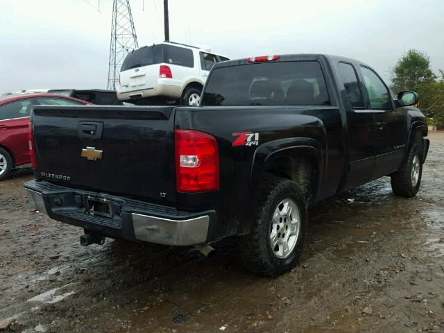 2GCEK19J771663873 - 2007 CHEVROLET SILVERADO BLACK photo 4