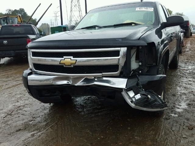 2GCEK19J771663873 - 2007 CHEVROLET SILVERADO BLACK photo 9