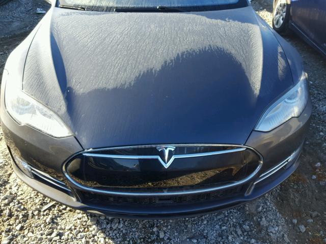 5YJSA4H26FF081261 - 2015 TESLA MODEL S 85 GRAY photo 7