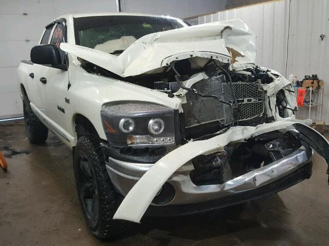 1D7HU18288J210635 - 2008 DODGE RAM 1500 S WHITE photo 1