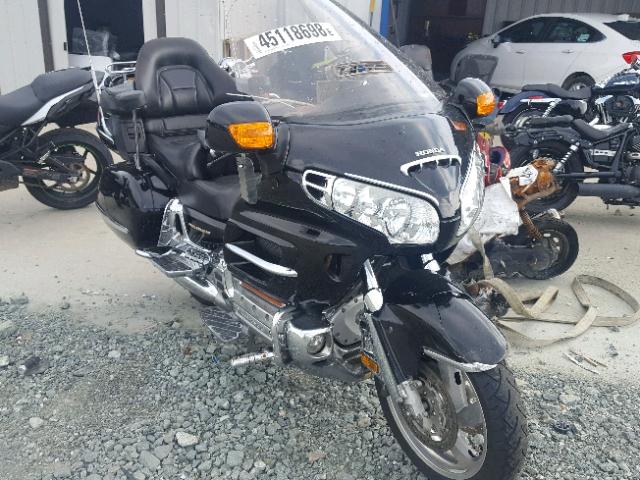 1HFSC47083A207639 - 2003 HONDA GL1800 BLACK photo 1