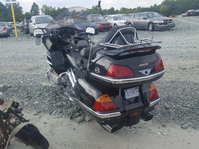 1HFSC47083A207639 - 2003 HONDA GL1800 BLACK photo 3