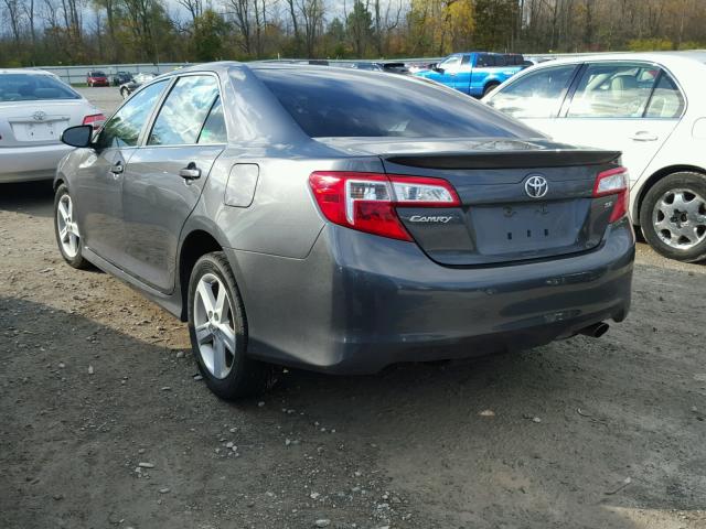 4T1BF1FK5CU535209 - 2012 TOYOTA CAMRY BASE GRAY photo 3