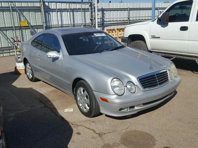 WDBLJ65G61T062276 - 2001 MERCEDES-BENZ CLK 320 SILVER photo 1