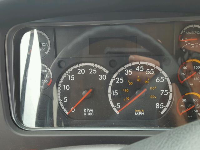 4UZABRDT6HCHW8405 - 2017 FREIGHTLINER CHASSIS B2 黄色 照片 8