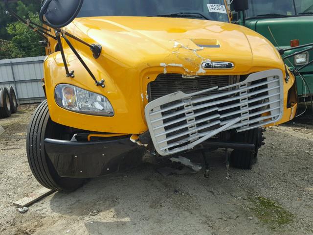 4UZABRDT6HCHW8405 - 2017 FREIGHTLINER CHASSIS B2 黄色 照片 9