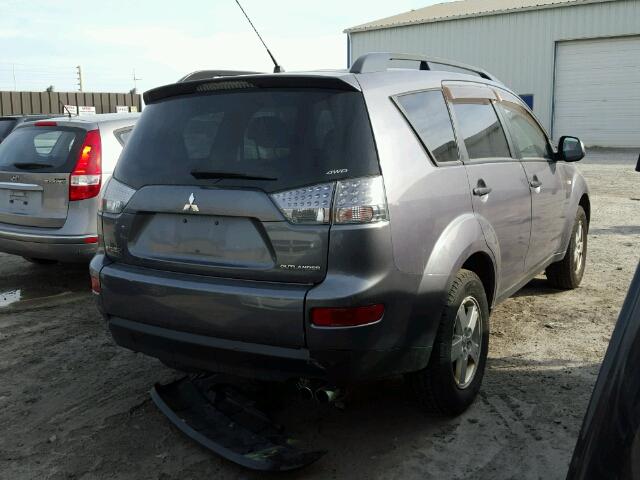 JA4MT31X37Z603739 - 2007 MITSUBISHI OUTLANDER GRAY photo 4