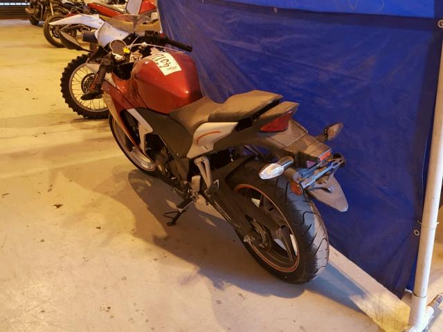 MLHMC4116B5002717 - 2011 HONDA CBR250 RED photo 3