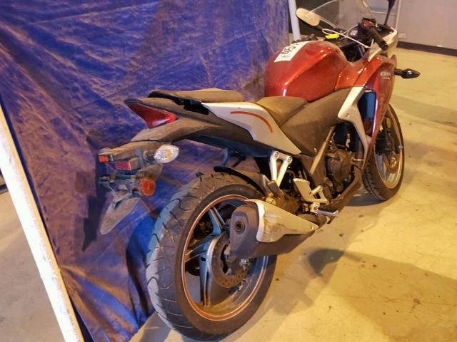 MLHMC4116B5002717 - 2011 HONDA CBR250 RED photo 4