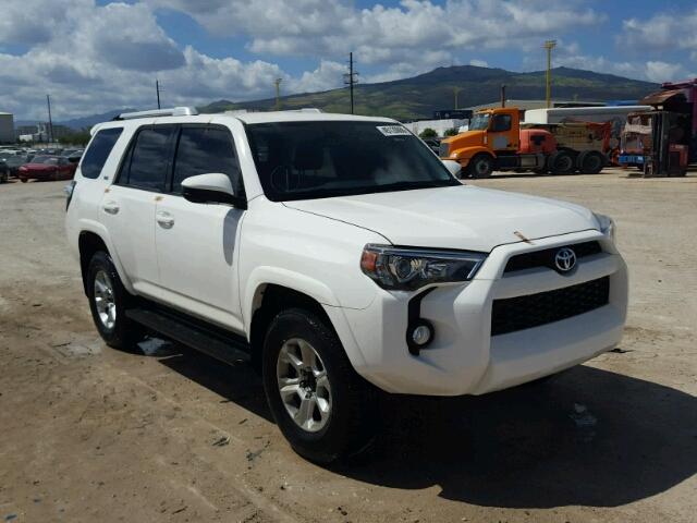 JTEBU5JR0G5394759 - 2016 TOYOTA 4RUNNER SR Biały zdjęcie 1