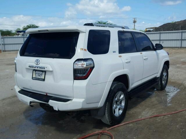 JTEBU5JR0G5394759 - 2016 TOYOTA 4RUNNER SR WHITE photo 4