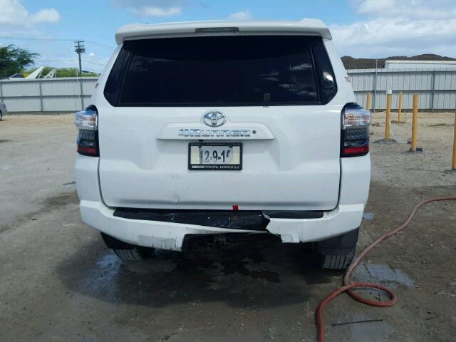 JTEBU5JR0G5394759 - 2016 TOYOTA 4RUNNER SR WHITE photo 9