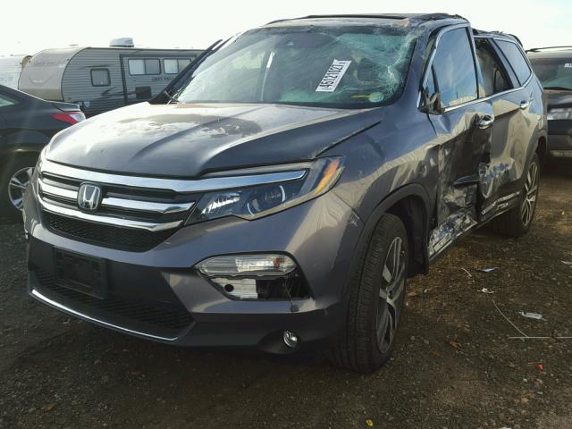 5FNYF6H97HB041181 - 2017 HONDA PILOT TOUR GRAY photo 2