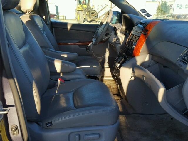 5TDZK22C37S009173 - 2007 TOYOTA SIENNA XLE GRAY photo 5