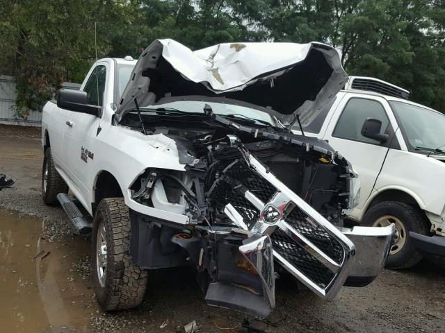 3C6LR5BTXFG545979 - 2015 RAM 2500 SLT WHITE photo 1