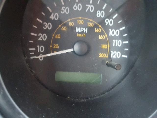 KL1TD526X5B325130 - 2005 CHEVROLET AVEO BASE Czerwony zdjęcie 8