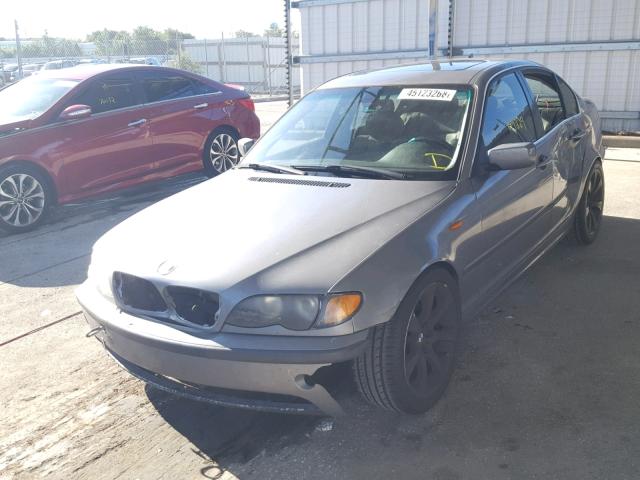 WBAEV53424KM38254 - 2004 BMW 330 I GRAY photo 2