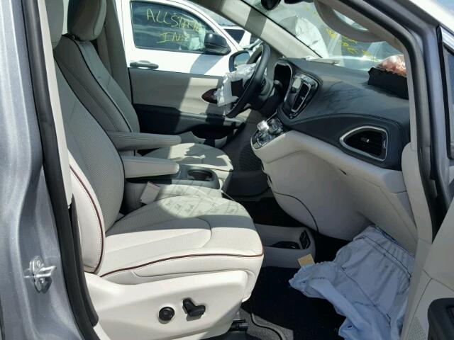 2C4RC1GG5JR340582 - 2018 CHRYSLER PACIFICA L 银色 照片 5
