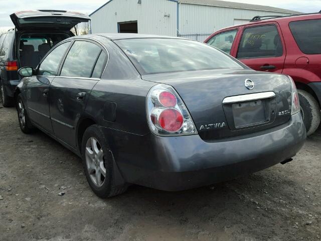 1N4AL11E35C302275 - 2005 NISSAN ALTIMA S GRAY photo 3