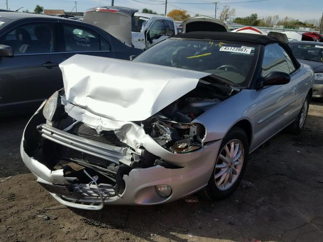 1C3EL55U71N693308 - 2001 CHRYSLER SEBRING LX SILVER photo 2