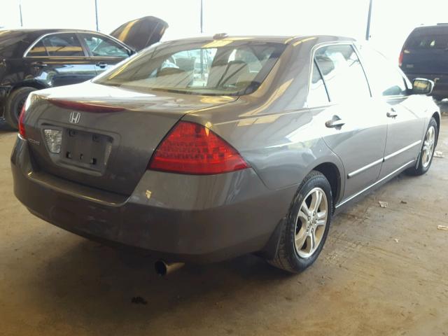 1HGCM55877A005229 - 2007 HONDA ACCORD GRAY photo 4