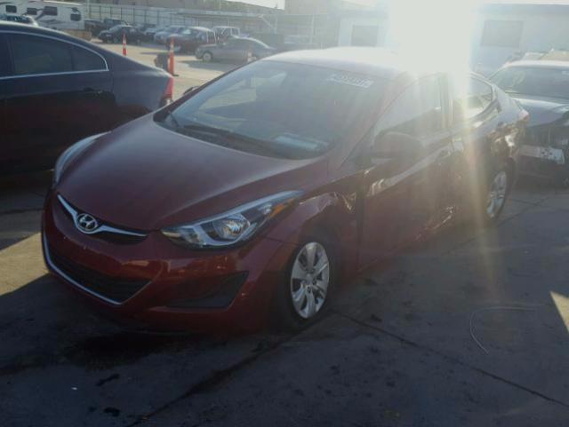 5NPDH4AE5GH714280 - 2016 HYUNDAI ELANTRA SE RED photo 2