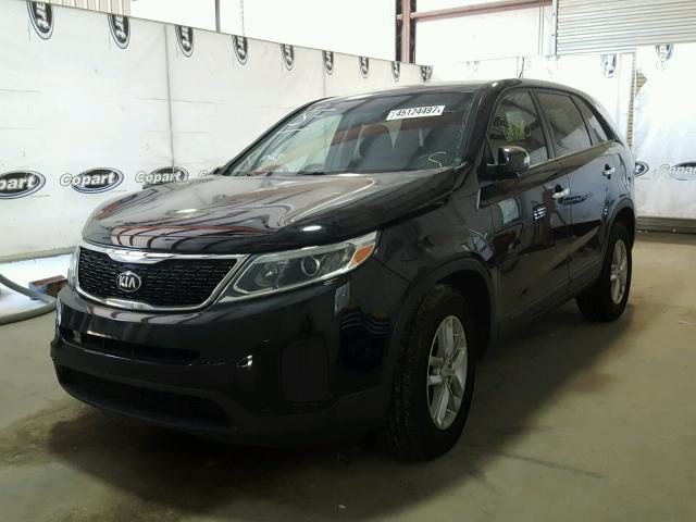 5XYKT3A61FG580172 - 2015 KIA SORENTO LX BLACK photo 2