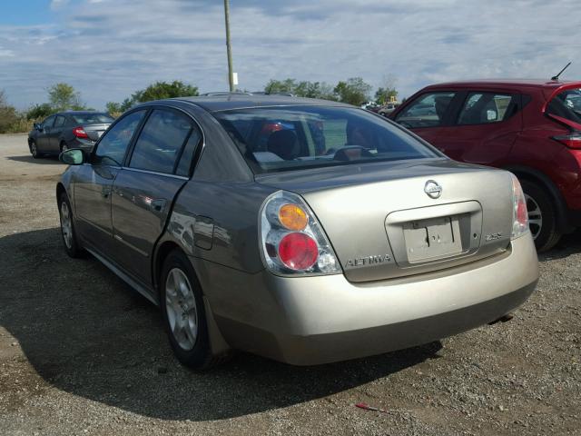 1N4AL11D63C166678 - 2003 NISSAN ALTIMA BAS GOLD photo 3