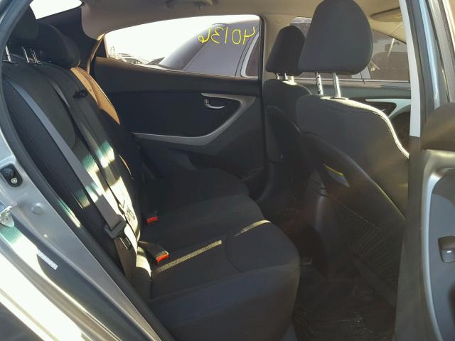 KMHDH4AE5GU604380 - 2016 HYUNDAI ELANTRA SE GRAY photo 6