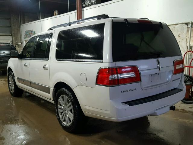 5LMJJ3J50AEJ11075 - 2010 LINCOLN NAVIGATOR WHITE photo 3