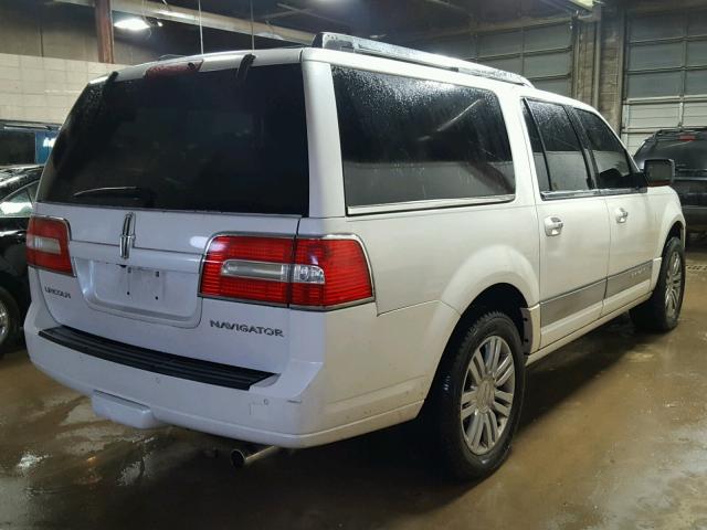 5LMJJ3J50AEJ11075 - 2010 LINCOLN NAVIGATOR WHITE photo 4