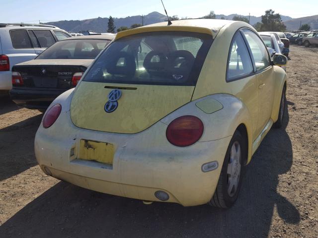 3VWCT21C61M411648 - 2001 VOLKSWAGEN NEW BEETLE ყვითელი ფოტო 4