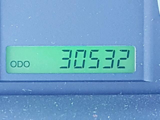 KL1TD5DE0AB090512 - 2010 CHEVROLET AVEO LS BLUE photo 8