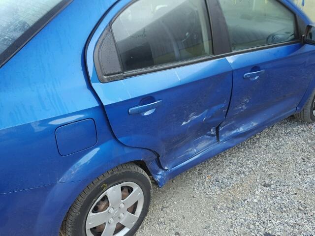 KL1TD5DE0AB090512 - 2010 CHEVROLET AVEO LS BLUE photo 9