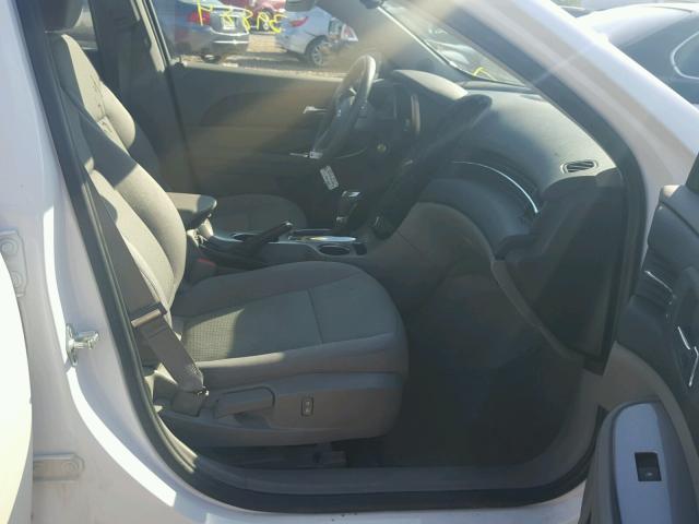 1G11B5SL9EF165920 - 2014 CHEVROLET MALIBU LS თეთრი ფოტო 5