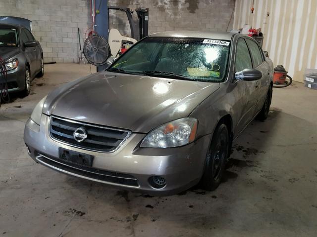 1N4AL11D94C156423 - 2004 NISSAN ALTIMA BAS GRAY photo 2