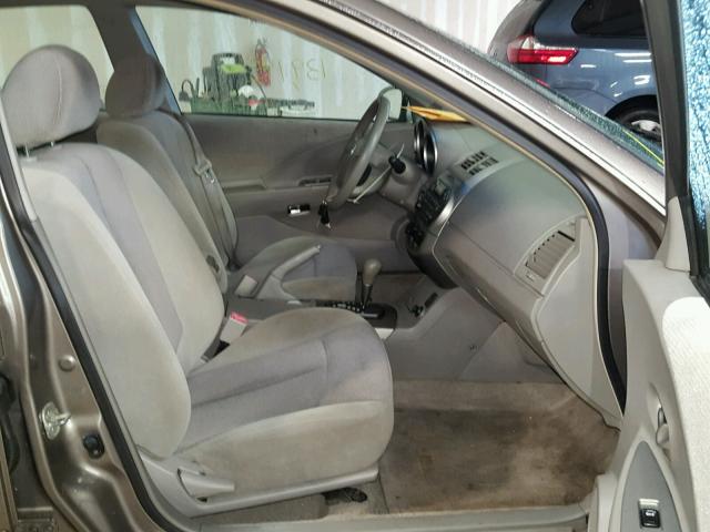 1N4AL11D94C156423 - 2004 NISSAN ALTIMA BAS GRAY photo 5