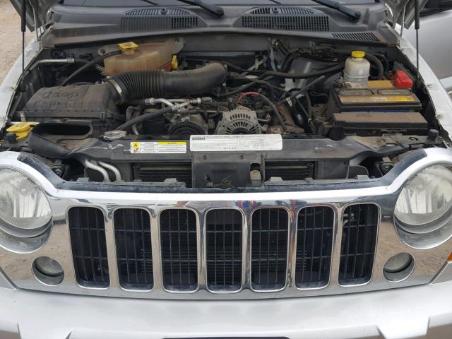 1J4GL58K77W510761 - 2007 JEEP LIBERTY LI SILVER photo 7