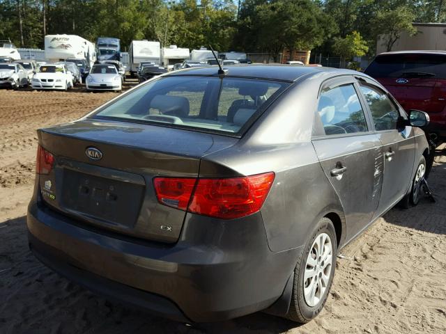 KNAFU4A25B5355352 - 2011 KIA FORTE EX BROWN photo 4