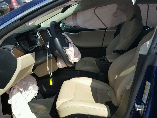 5YJSA1E27HF195324 - 2017 TESLA MODEL S BLUE photo 5