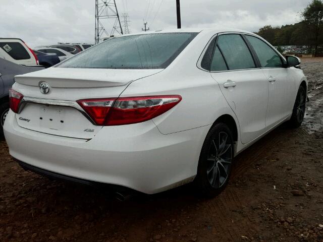 4T1BF1FK3HU314215 - 2017 TOYOTA CAMRY LE თეთრი ფოტო 4