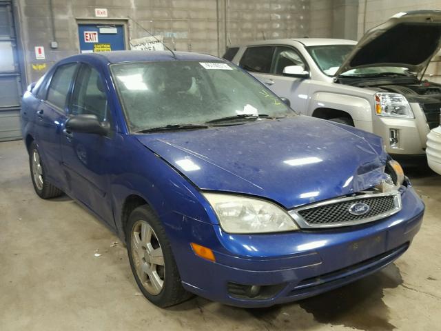 1FAFP34N15W116556 - 2005 FORD FOCUS ZX4 BLUE photo 1