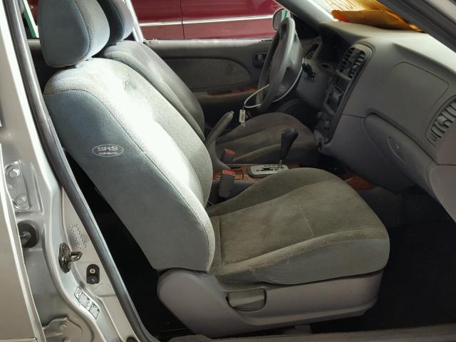 KNAGD128925177788 - 2002 KIA OPTIMA SILVER photo 5