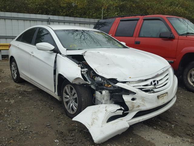 5NPEB4AC7BH182656 - 2011 HYUNDAI SONATA GLS WHITE photo 1