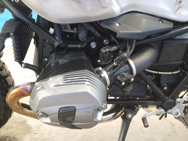 WB10J3300HZ794271 - 2017 BMW R NINE T S SILVER photo 7