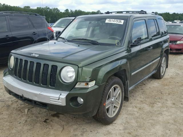 1J8FT48W08D682781 - 2008 JEEP PATRIOT LI GREEN photo 2