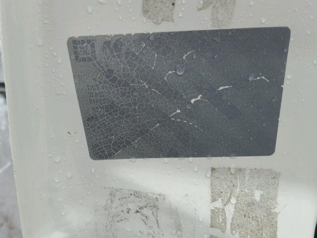 2G2WP552271180646 - 2007 PONTIAC GRAND PRIX WHITE photo 10