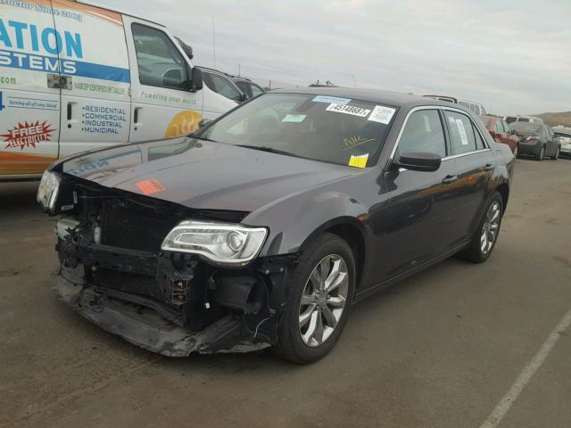 2C3CCARG6FH887624 - 2015 CHRYSLER 300 GRAY photo 2