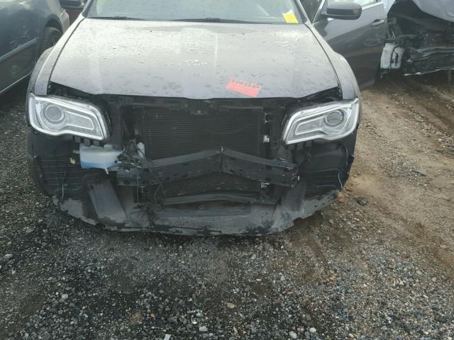 2C3CCARG6FH887624 - 2015 CHRYSLER 300 GRAY photo 7